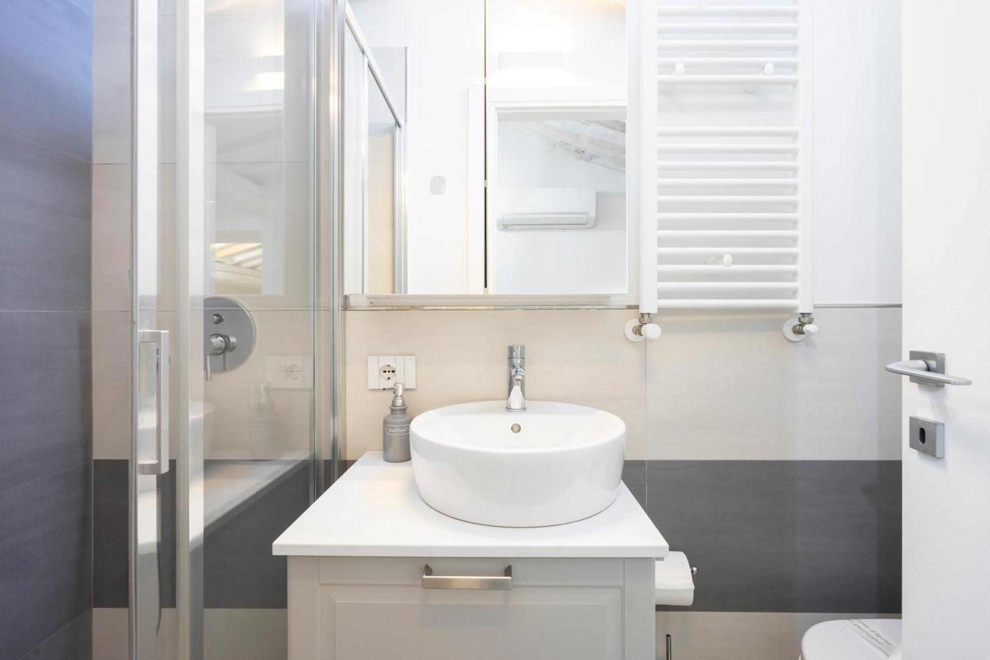 "Le Cure Home" Appartamento Con 2 Camere Matrimoniali, Terrazzo ฟลอเรนซ์ ภายนอก รูปภาพ
